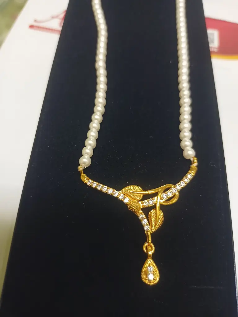 Stone Mangalsutra chain ( ARIHANT )