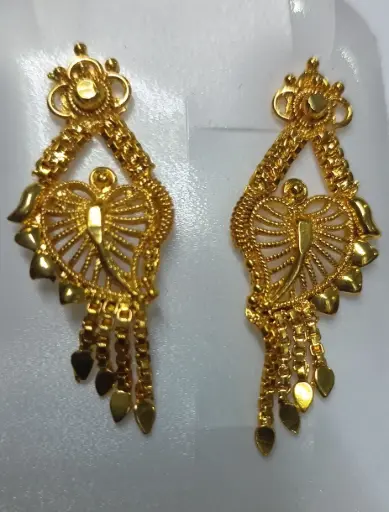 Dull earrings