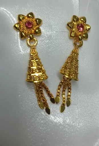 Glass jhumka